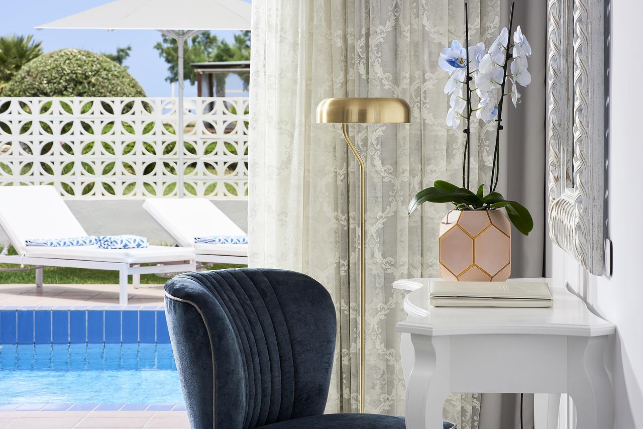 Villa Beach Front Private Pool